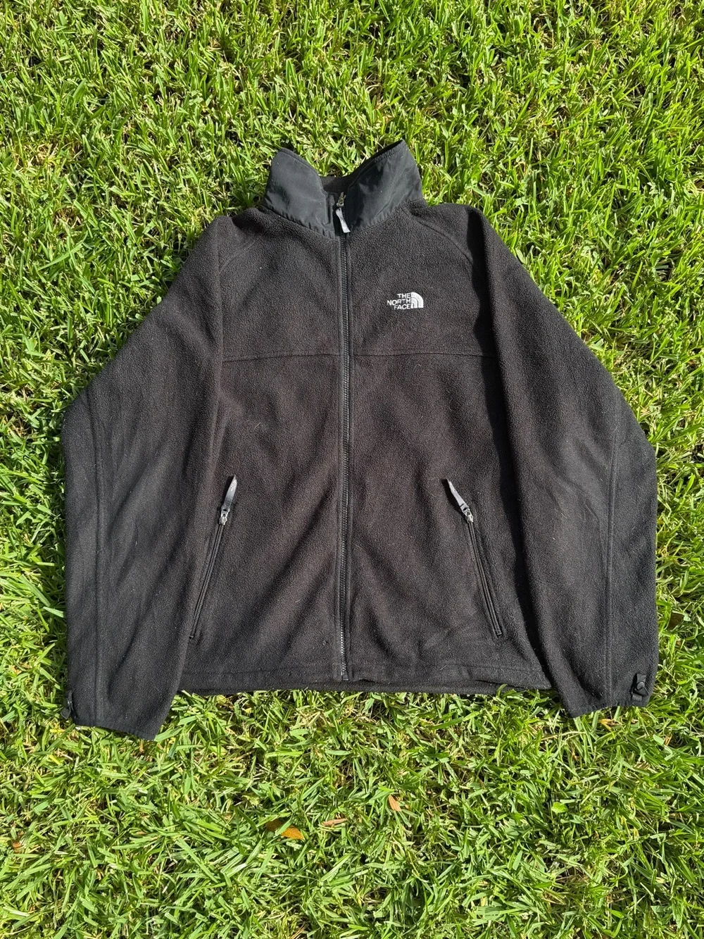 The North Face Black Men's Lightweight Fleece Jacket - Full Zip